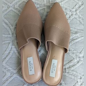 Steve Madden -- Mules (7.5)